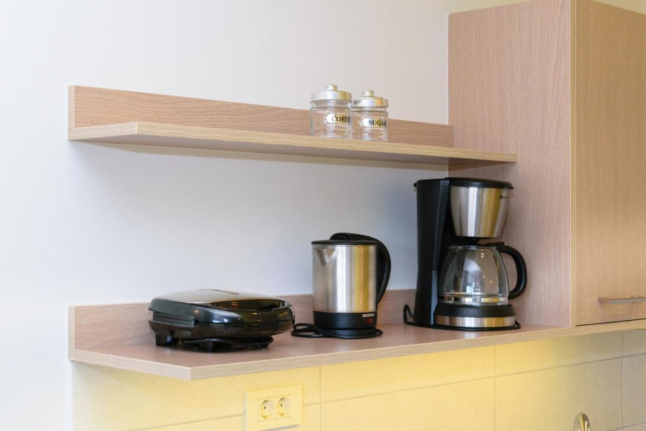 Iliana Apartments ファラサルナ エクステリア 写真
