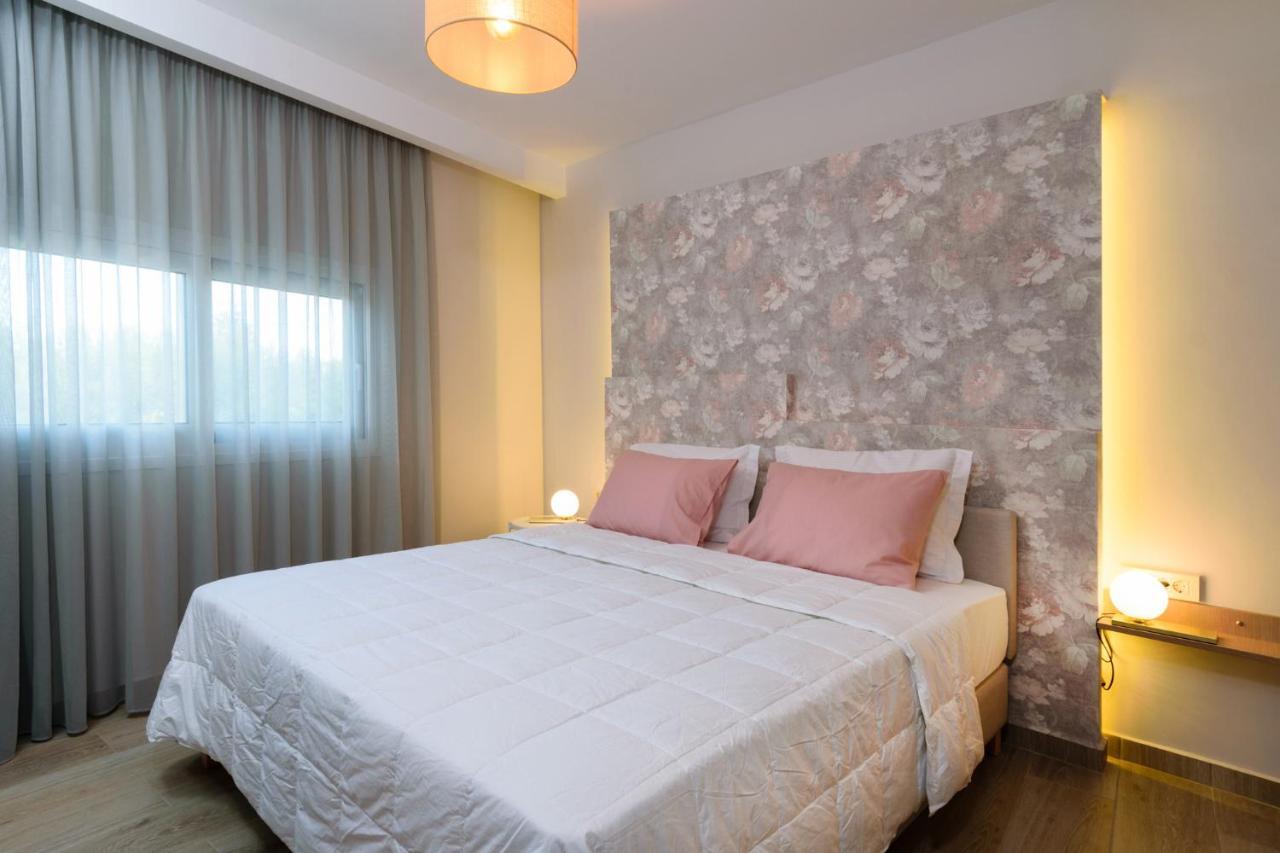 Iliana Apartments ファラサルナ エクステリア 写真