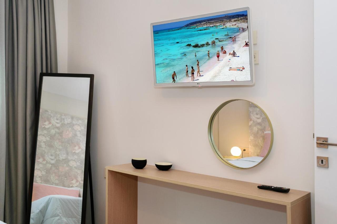 Iliana Apartments ファラサルナ エクステリア 写真