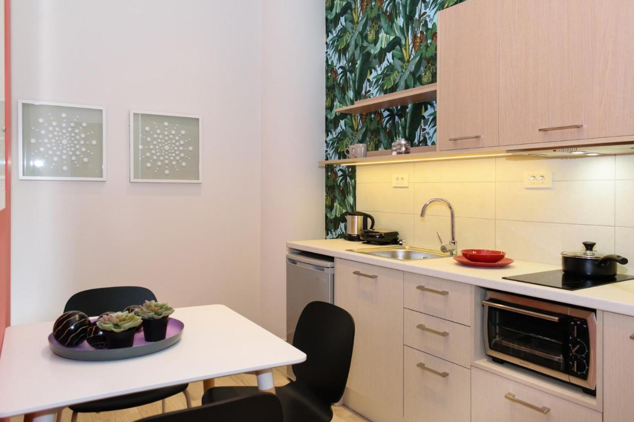 Iliana Apartments ファラサルナ エクステリア 写真