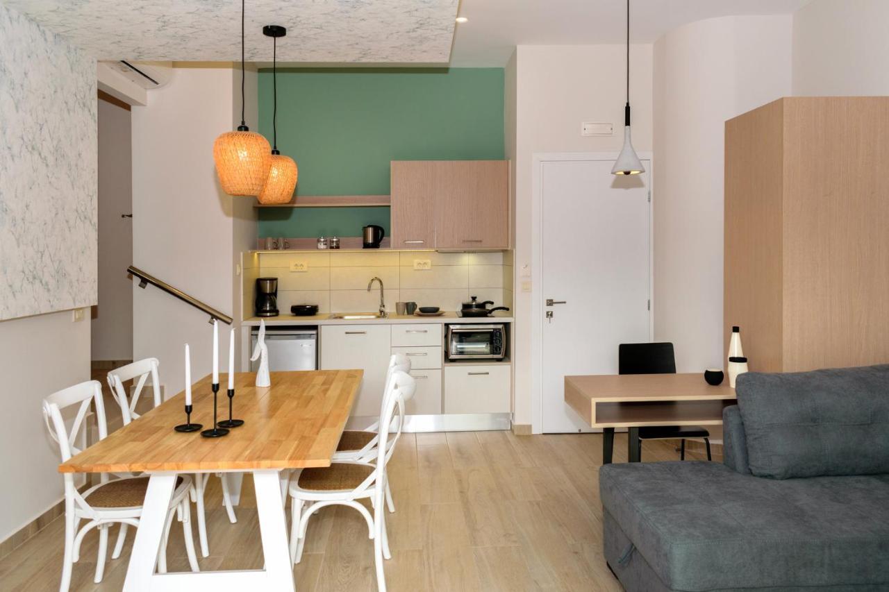 Iliana Apartments ファラサルナ エクステリア 写真